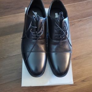 Kenneth Cole men's size 10